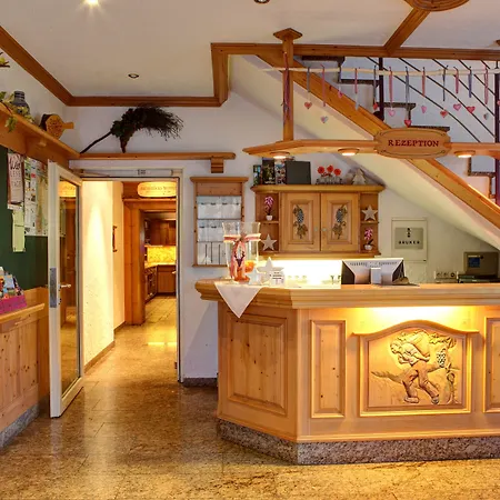 Bruker Gmbh فندق